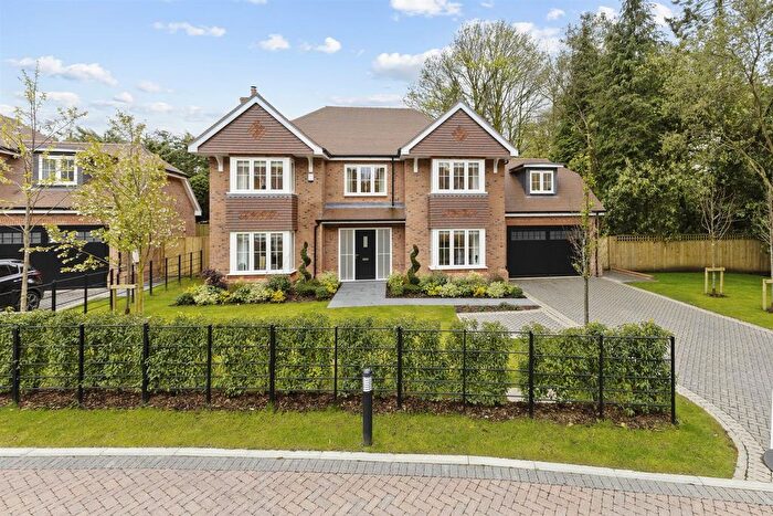 5 Bedroom Detached House For Sale In Tower Road, Hindhead, GU26