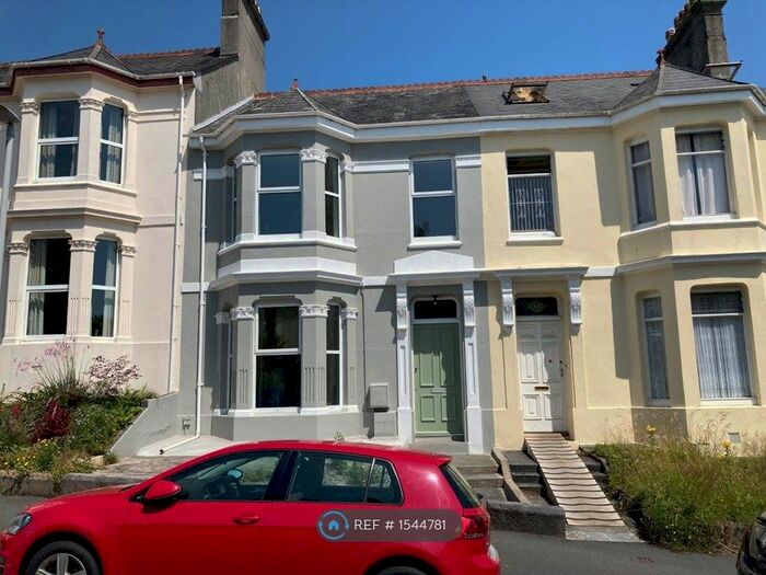 2 Bedroom Flat To Rent In Greenbank Avenue, Plymouth, PL4