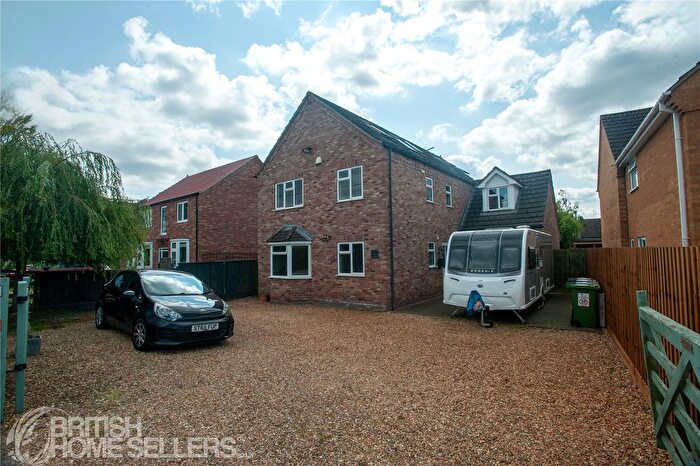 5 Bedroom Detached House For Sale In Back Road, Murrow, Wisbech, Cambridgeshire, PE13