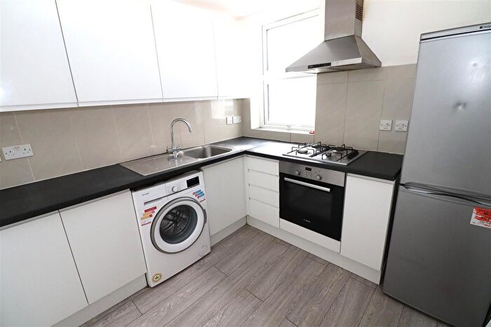2 Bedroom Flat To Rent In Byron Road, London, HA3