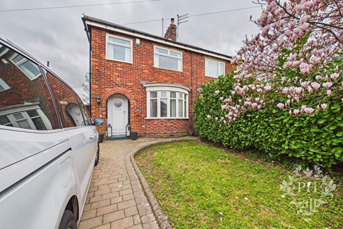 3 Bedroom Semi Detached House For Sale In Thirlmere Crescent, Middlesbrough, TS6