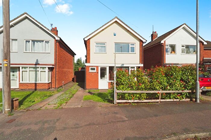 3 Bedroom Detached House For Sale In Loweswater Drive, Loughborough, LE11