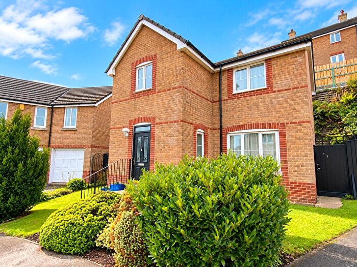 3 Bedroom Detached House For Sale In Trafalgar Drive, Torrington, Devon, EX38