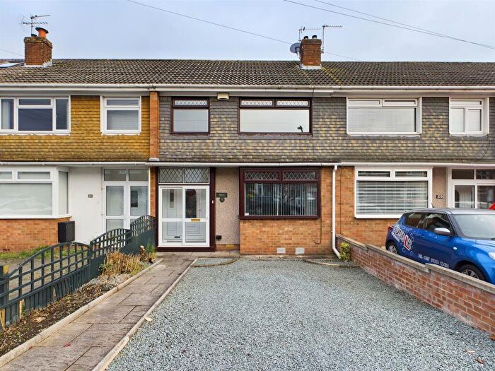 3 Bedroom Terraced House To Rent In Samuel White Road, Hanham, BS15