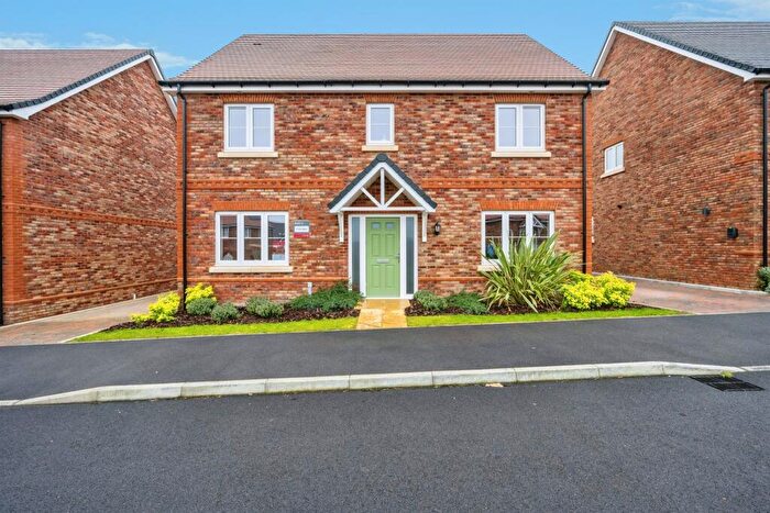 4 Bedroom Detached House For Sale In The Hill, Blunham, Bedford, MK44