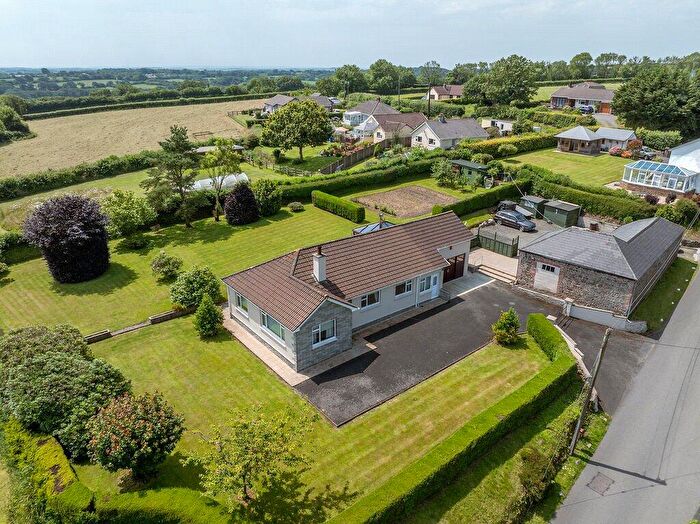 3 Bedroom Bungalow For Sale In Derriton, Holsworthy, Devon, EX22