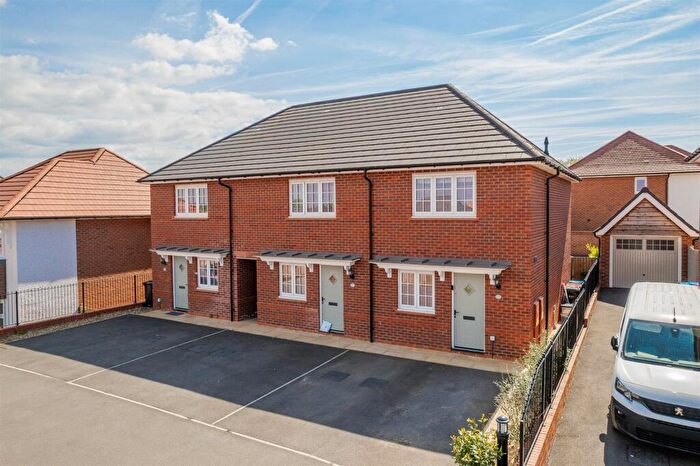 2 Bedroom End Of Terrace House For Sale In Lamb Street, Hartford, Northwich, CW8