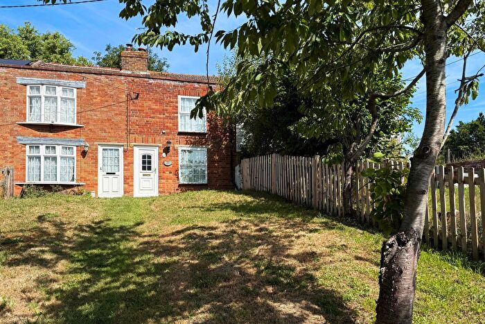 1 Bedroom Terraced House For Sale In Ruckinge, Ashford, TN26