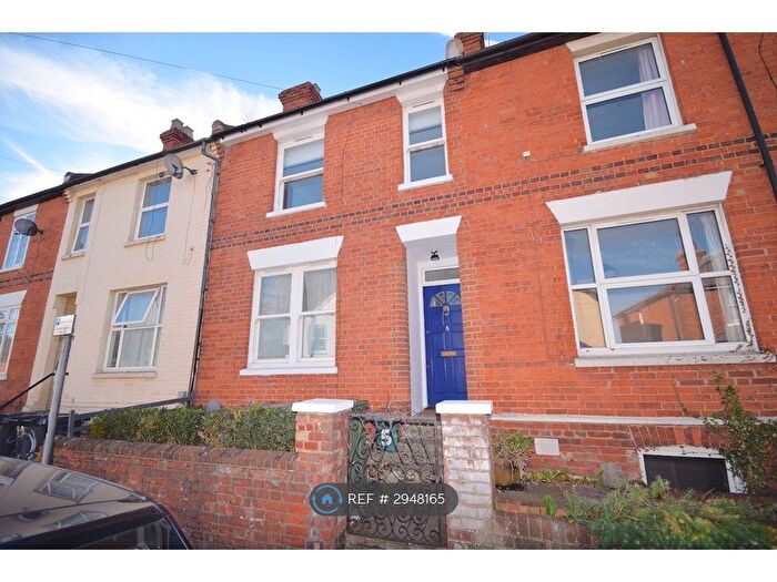 2 Bedroom Terraced House To Rent In Denzil Road, Guildford, GU2
