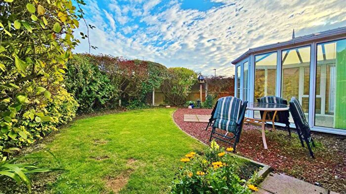 2 Bedroom Semi-Detached Bungalow For Sale In Temple Close, Frinton-On-Sea, CO13