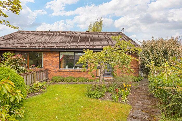 2 Bedroom Semi Detached Bungalow For Sale In Auldgate, Kirkliston, EH29