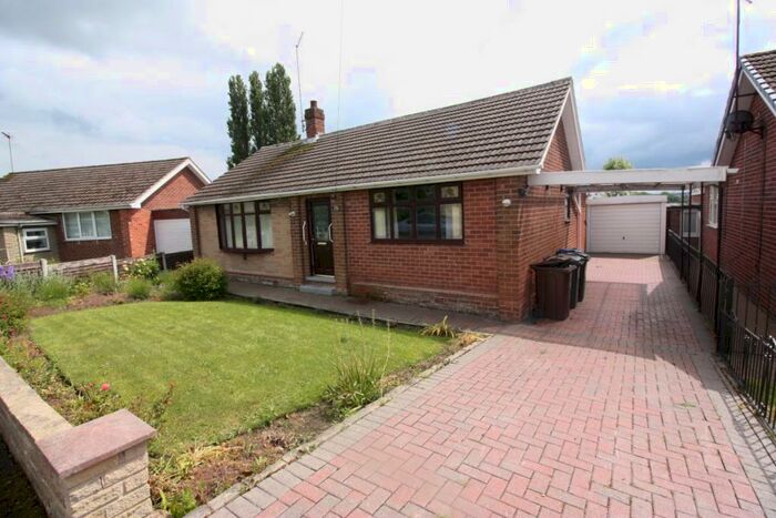 3 Bedroom Bungalow To Rent In Vicar Crescent, Darfield, S73