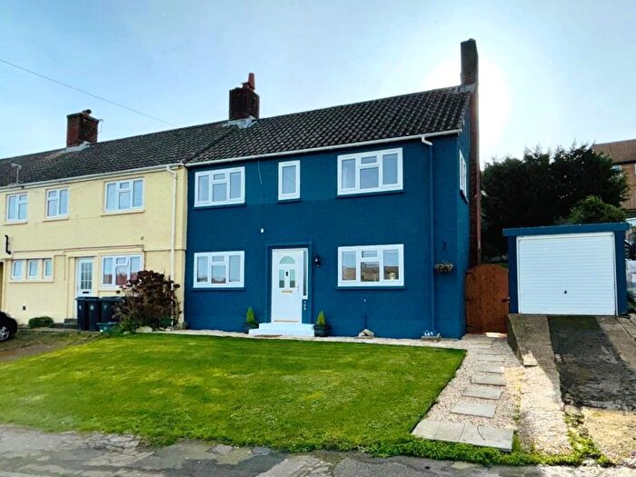 3 Bedroom Semi-detached House For Sale In High Street, Swanage, BH19