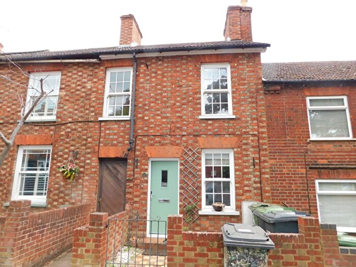 3 Bedroom Cottage To Rent In Dunstable Street, Ampthill, MK45
