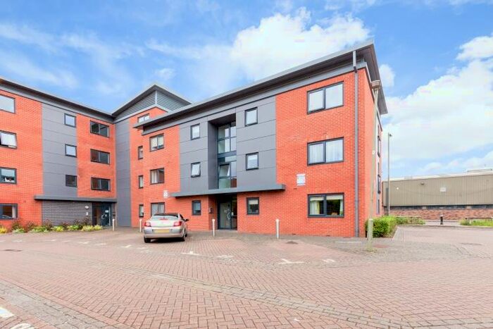 2 Bedroom Apartment To Rent In Marshall Road, Banbury, OX16