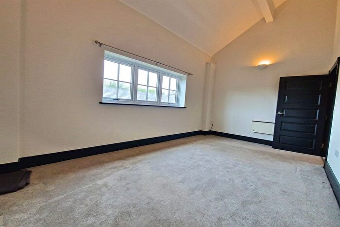 2 Bedroom Barn Conversion To Rent In Griffin Farm, Griffin Farm Drive, Heald Green, SK8
