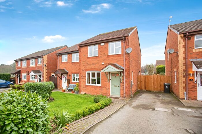 3 Bedroom Semi Detached House For Sale In Woodside Close, Wood End, Atherstone, CV9