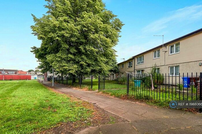 1 Bedroom Maisonette To Rent In Morrowfield Avenue, Manchester, M8