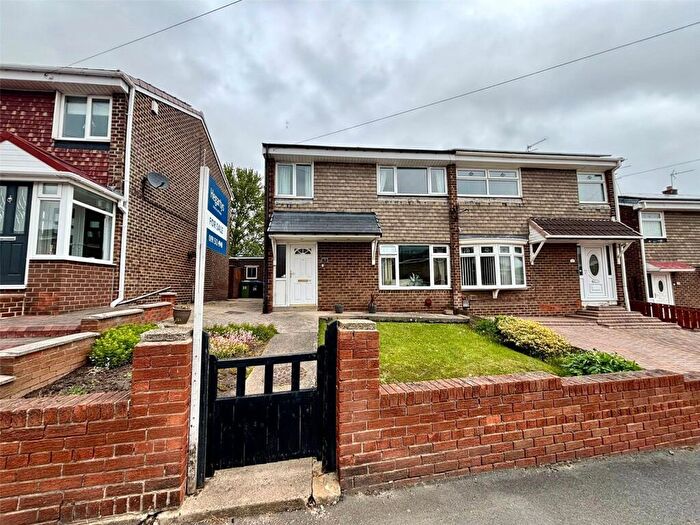 3 Bedroom Semi-Detached House For Sale In Northlea Road, Seaham, SR7