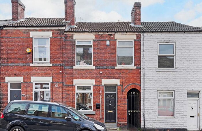3 Bedroom Terraced House For Sale In France Street, Parkgate, Rotherham, S62