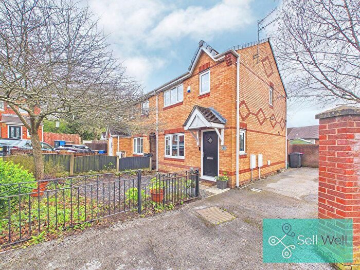 3 Bedroom End Of Terrace House For Sale In Wildbrook Road, Little Hulton, Manchester, M38