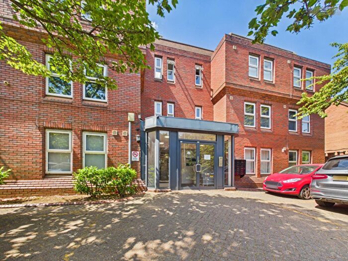 1 Bedroom Flat For Sale In Park Road, Peterborough, PE1