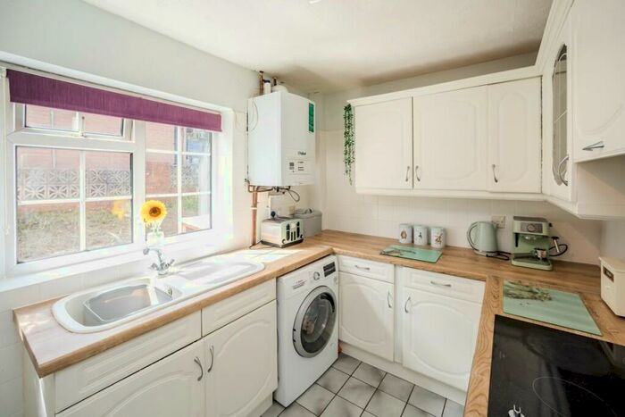 4 Bedroom Detached House For Sale In Regal Drive, Rishworth, HX6