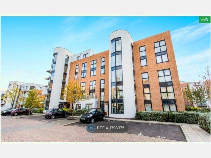 2 Bedroom Flat To Rent In Cromwell Road, Cambridge, CB1