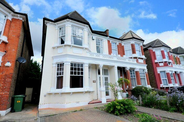 3 Bedroom Semi-Detached House To Rent In Rosenthal Road, Catford, London, SE6