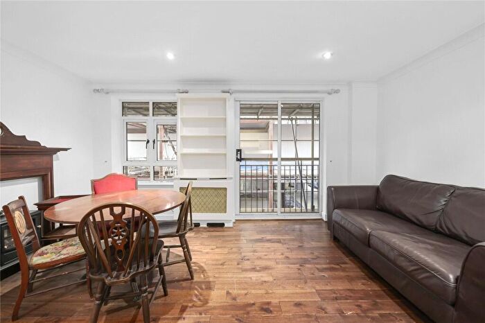 2 Bedroom Apartment To Rent In Cobalt Building, EC2Y