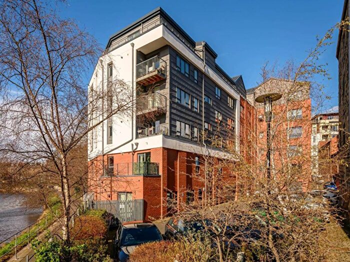 1 Bedroom Flat To Rent In Quayside Street, The Shore, Leith, EH6