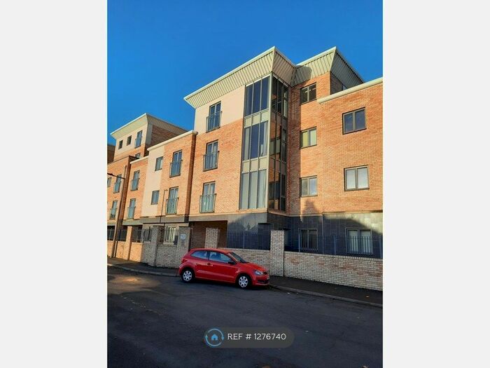 2 Bedroom Flat To Rent In Low Road, Balby, Doncaster DN4