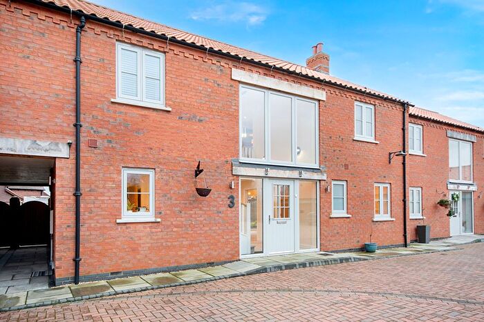 4 Bedroom Terraced House For Sale In St Peters Court, Newton-On-Trent, Lincoln, LN1