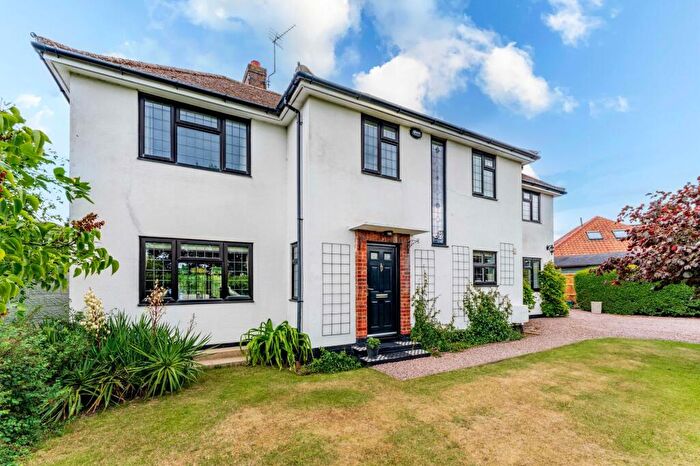 5 Bedroom Detached House For Sale In Drayton High Road, Drayton, NR6