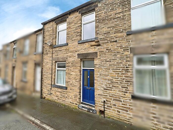 3 Bedroom Terraced House For Sale In Russell Street, Skipton, BD23