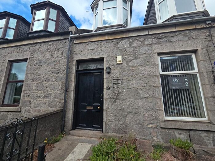 4 Bedroom Terraced House To Rent In Belmont Road, City Centre, Aberdeen, AB25