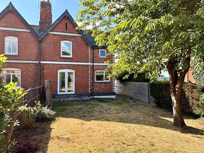 3 Bedroom Semi-Detached House For Sale In Ocle Pychard, Hereford, HR1
