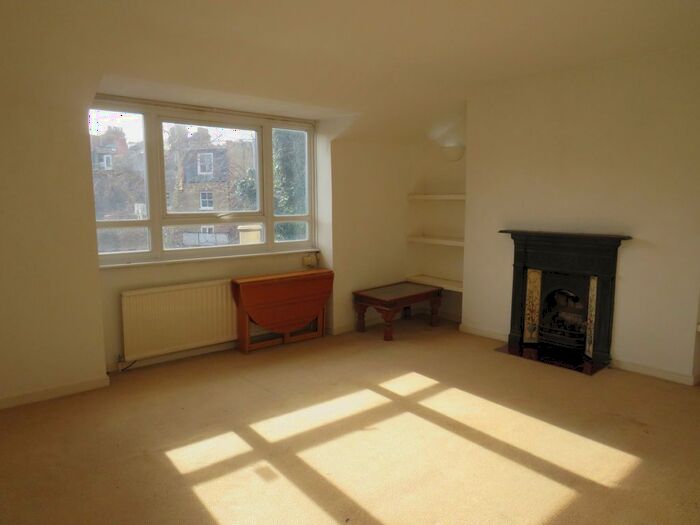 1 Bedroom Flat To Rent In Tff, Milton Park, Highgate, N6