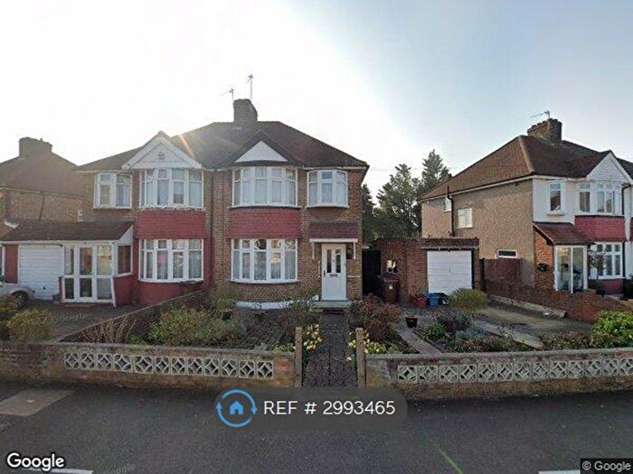 3 Bedroom Semi Detached House To Rent In Boundaries Road, Feltham, TW13