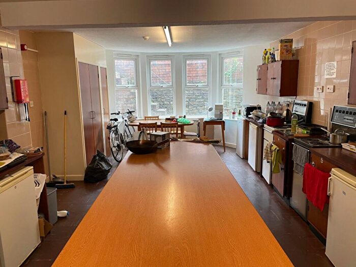 1 Bedroom House To Rent In North Road, Bristol, BS6