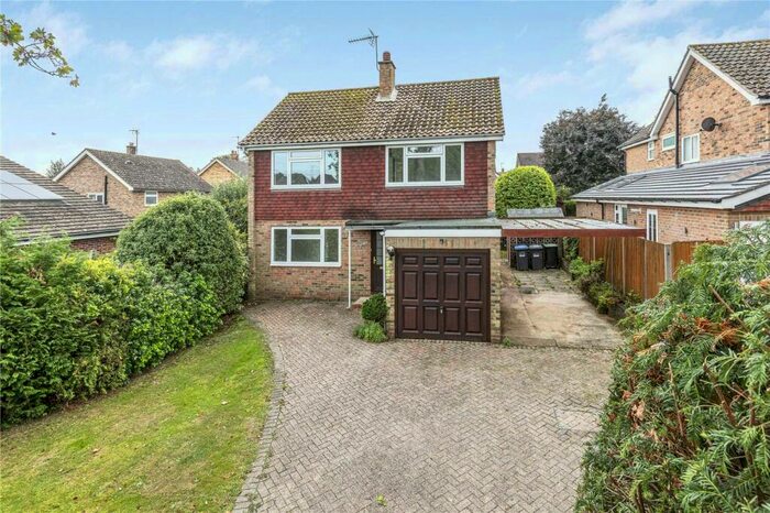 3 Bedroom Detached House To Rent In Ferndale Road, Burgess Hill, West Sussex, RH15