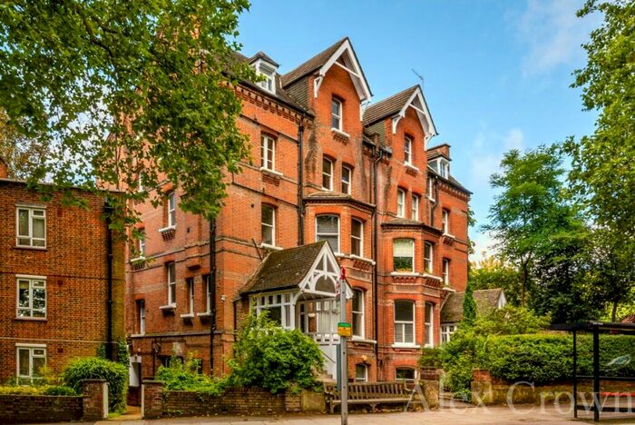 3 Bedroom Flat To Rent In Fitzjohns Avenue, Hampstead, NW3