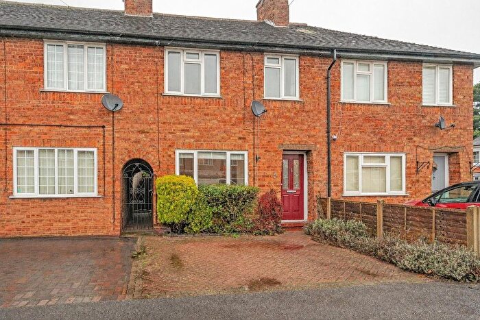 3 Bedroom Terraced House For Sale In Copt Heath Croft, Knowle, B93
