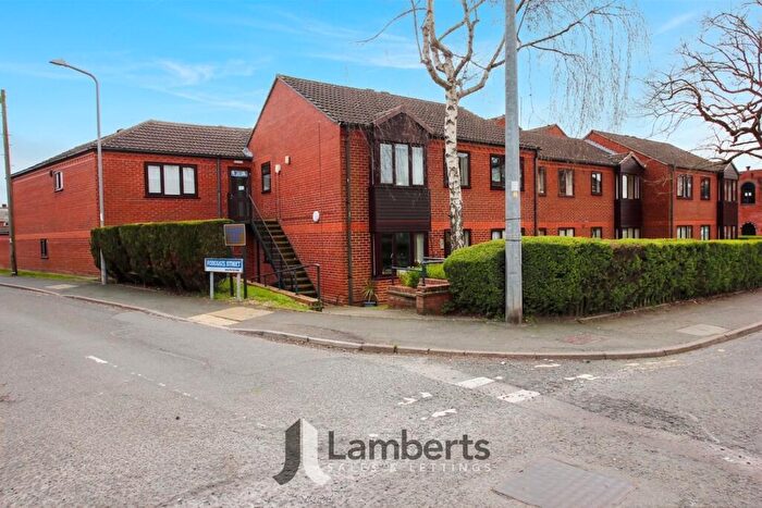 2 Bedroom Flat For Sale In Foregate Street, Astwood Bank, B96