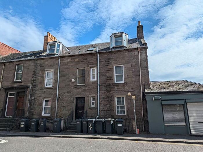 2 Bedroom Flat To Rent In Perth Road, Dundee, DD1