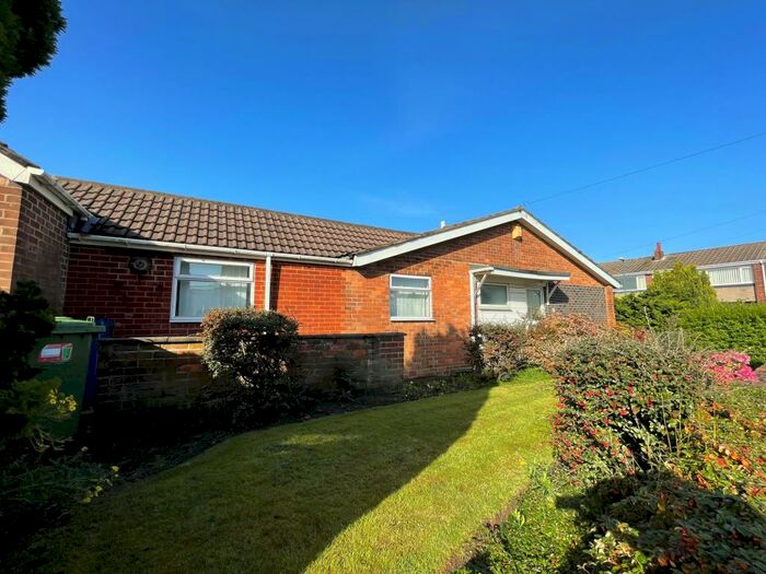 Houses for sale & to rent in NE34 8DP, Sunnirise, Cleadon Park South