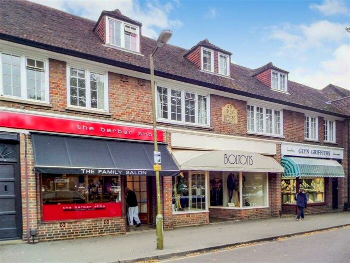 2 Bedroom Flat To Rent In Bowers Parade, Harpenden, Harpenden, AL5