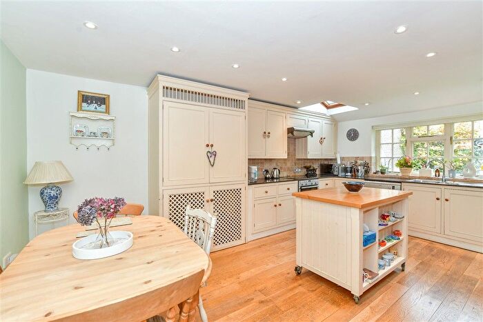 4 Bedroom Semi-detached House For Sale In Tibbs Court Lane, Matfield, Tonbridge, Kent, TN12