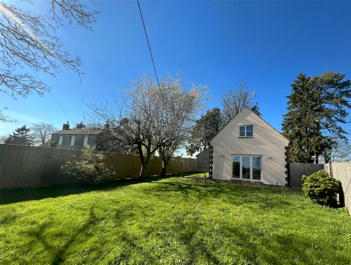 2 Bedroom Barn Conversion For Sale In Burycroft Farm, Crawley Road, Witney, Oxfordshire, OX29
