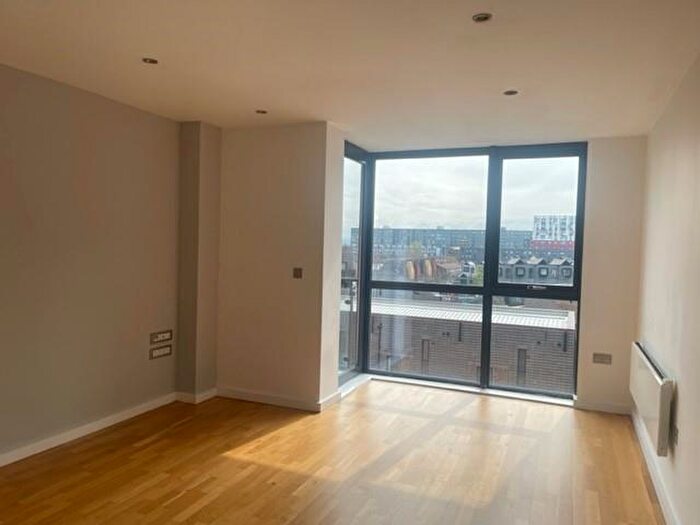 1 Bedroom Apartment To Rent In Apt . :: Flint Glass Wharf, M4